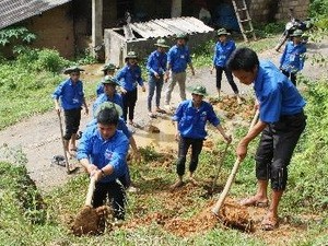 Khởi động Chương trình Tình nguyện Mùa Đông năm 2013  - ảnh 1